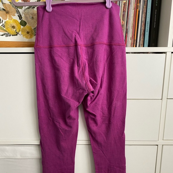 LULULEMON Wunder Under Crop II Cotton* -Regal Plum - Picture 4 of 6